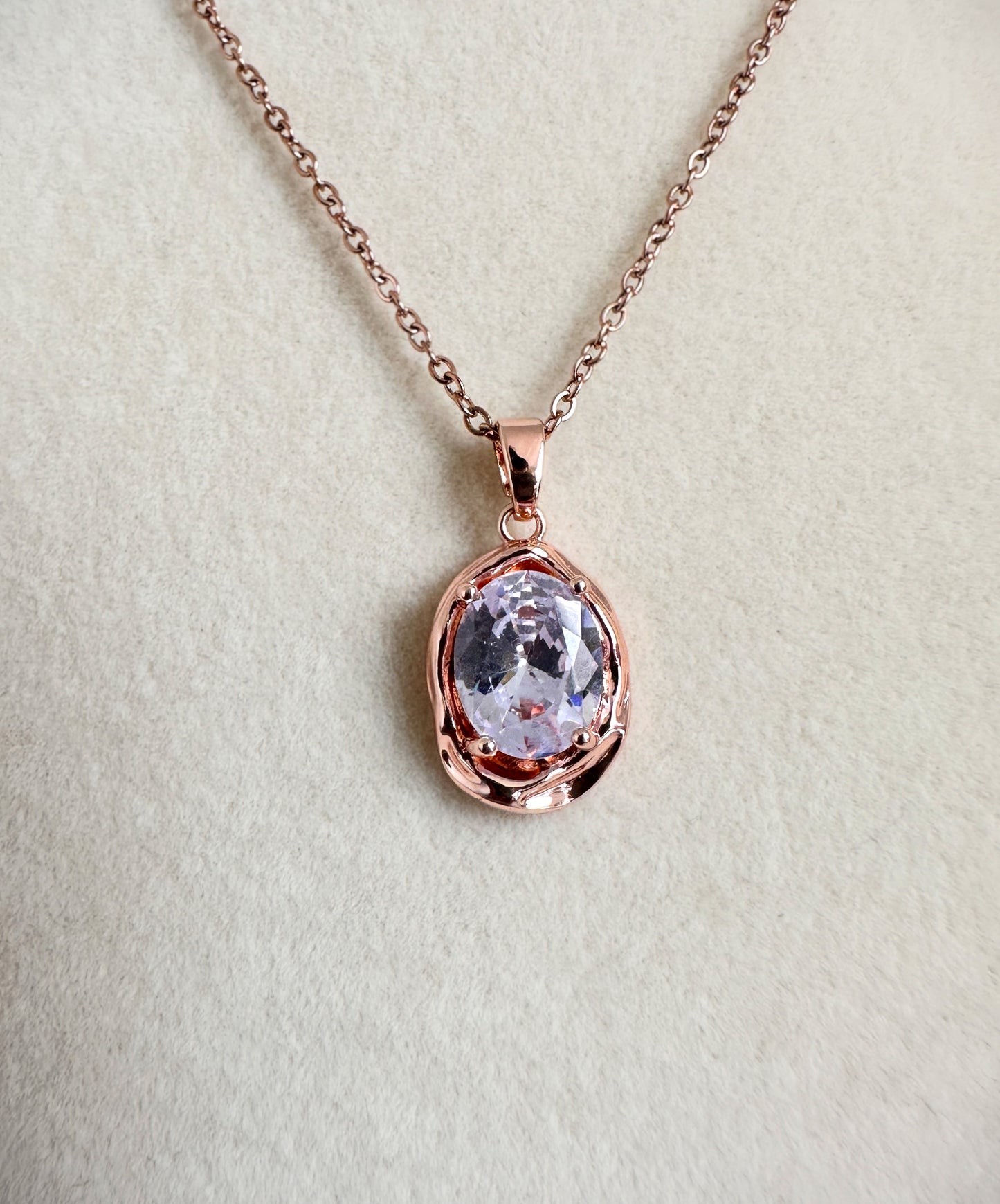 Rose Gold Stainless Steel Oval Stone Pendant Set