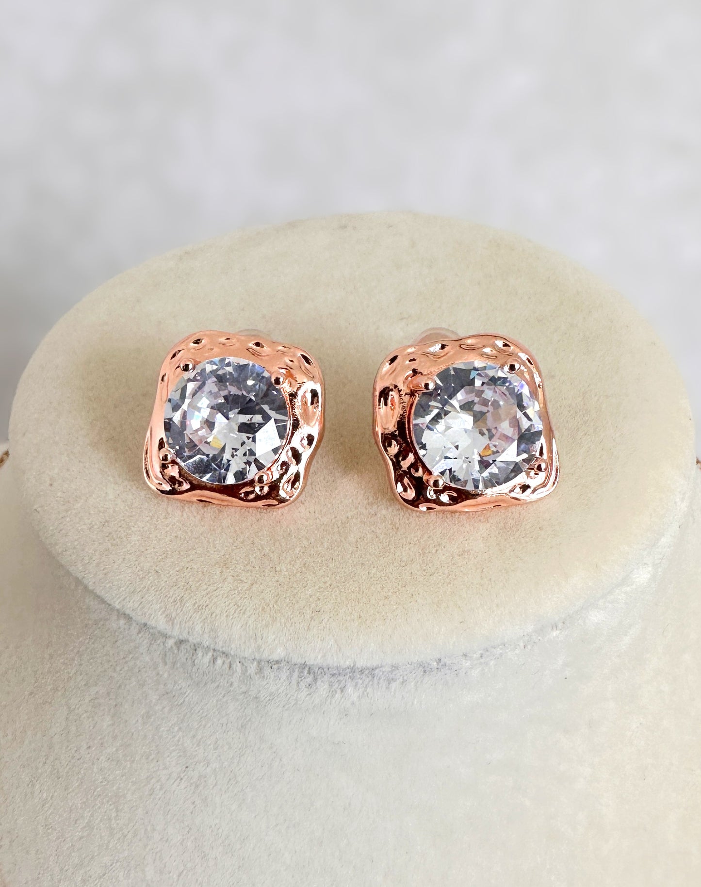 Rose Gold Stainless Steel Round Stone Pendant Set