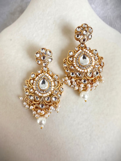 Moisaanite Kundan Choker Set- Gold